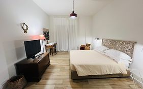 Bellhome 1 - Elegante Appartamento Nel Centro Di Bari