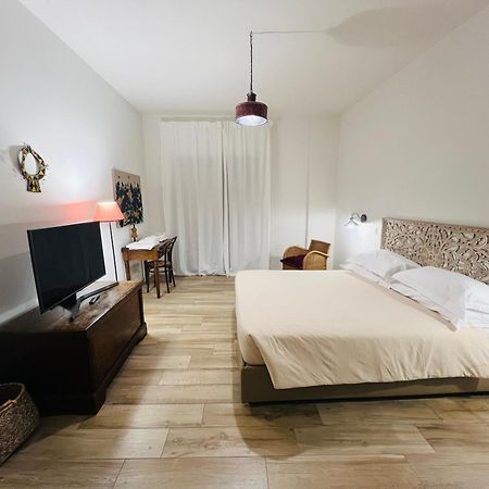 Bellhome 1 - Elegante Appartamento Nel Centro Di Bari Zewnętrze zdjęcie