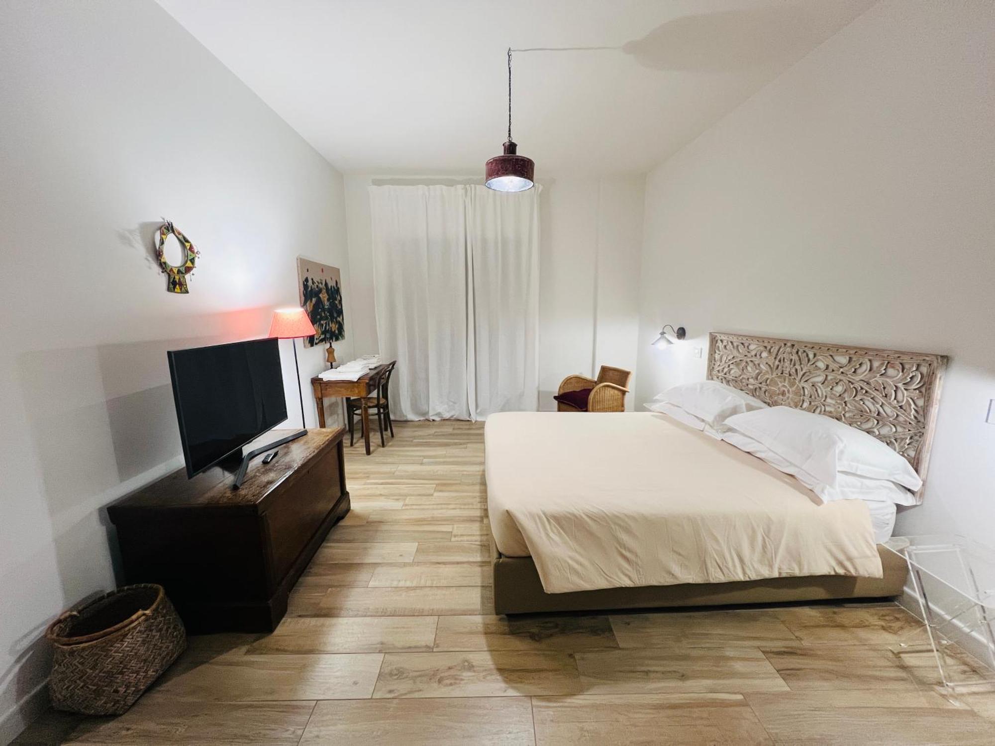 Bellhome 1 - Elegante Appartamento Nel Centro Di Bari Zewnętrze zdjęcie